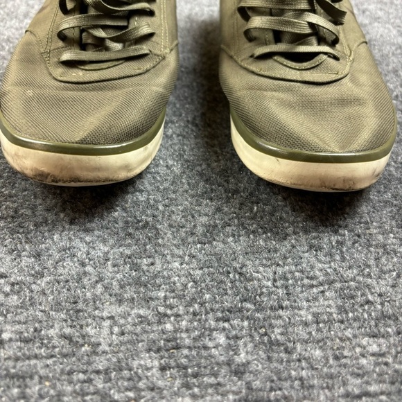 NIKE Women’s Army Green Lace Up Low rise Shoe size: 8.5 - Picture 9 of 11